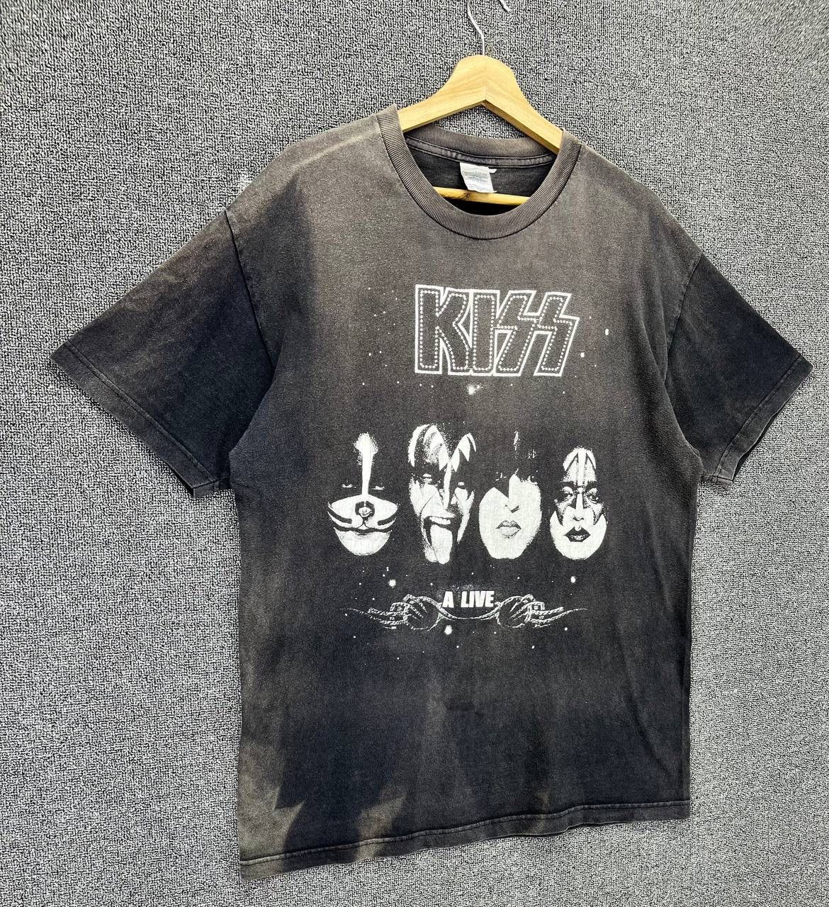 Band Tees Vintage Kiss Trashed Punk Rock Band Tees T Shirts Size US L / EU 52-54 / 3 - 2 Thumbnail