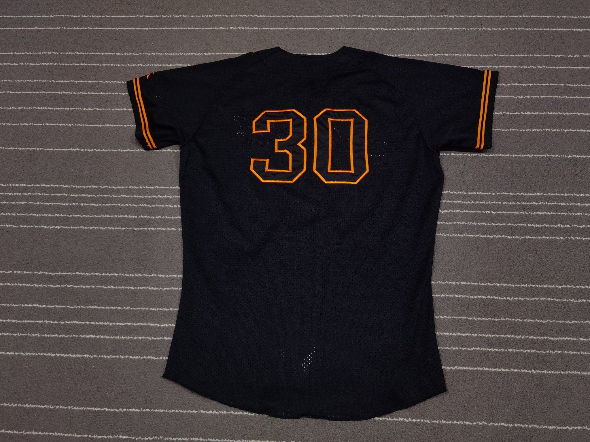 Mizuno Suwa 30 Mizuno japan BASEBALL JERSEYS M 2205 Size US M / EU 48-50 / 2 - 4 Thumbnail