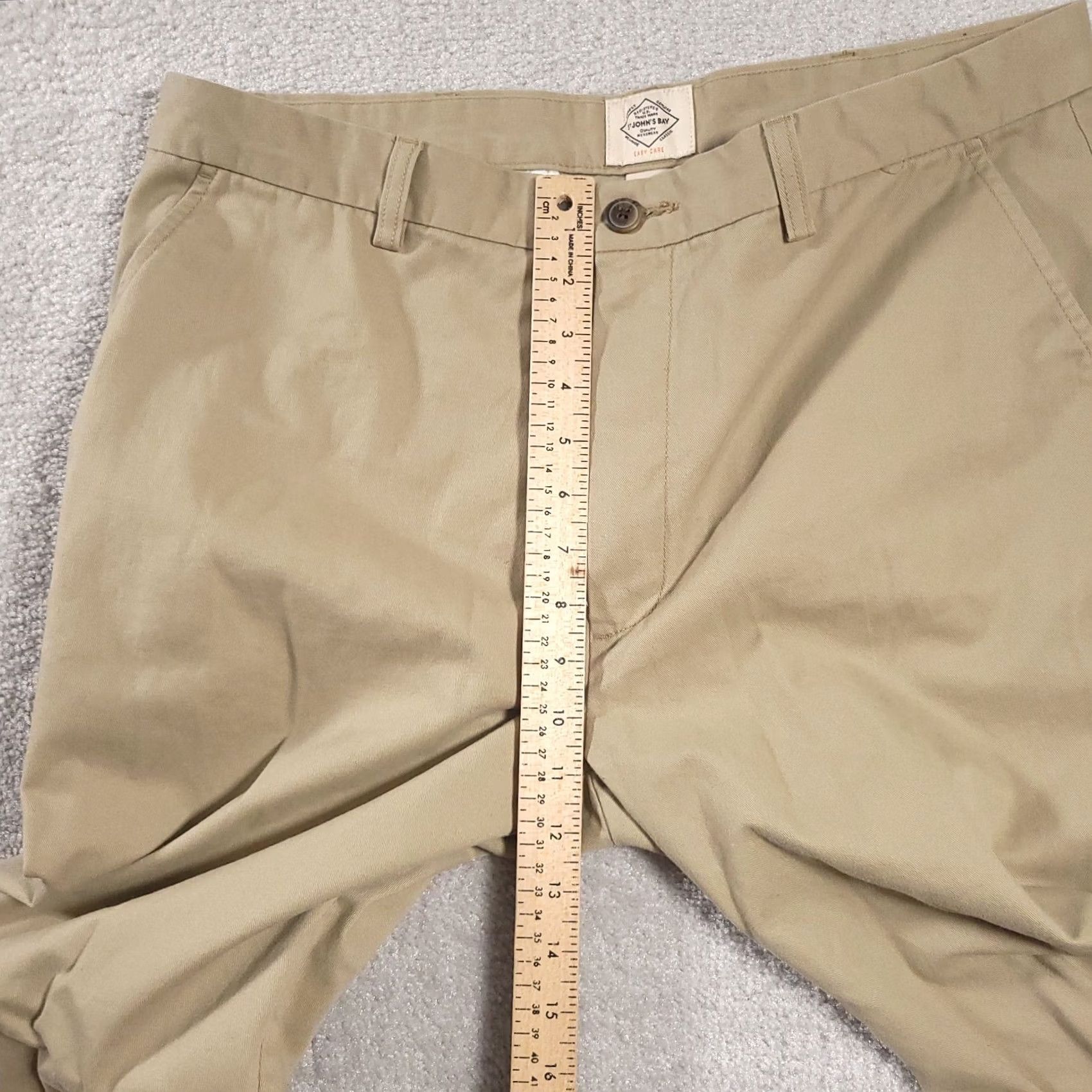 Vintage St. John's Bay Khaki Pants Men's 36X32 Classic Easy Care Chino Tapered Leg Beige Size US 36 / EU 52 - 6 Thumbnail