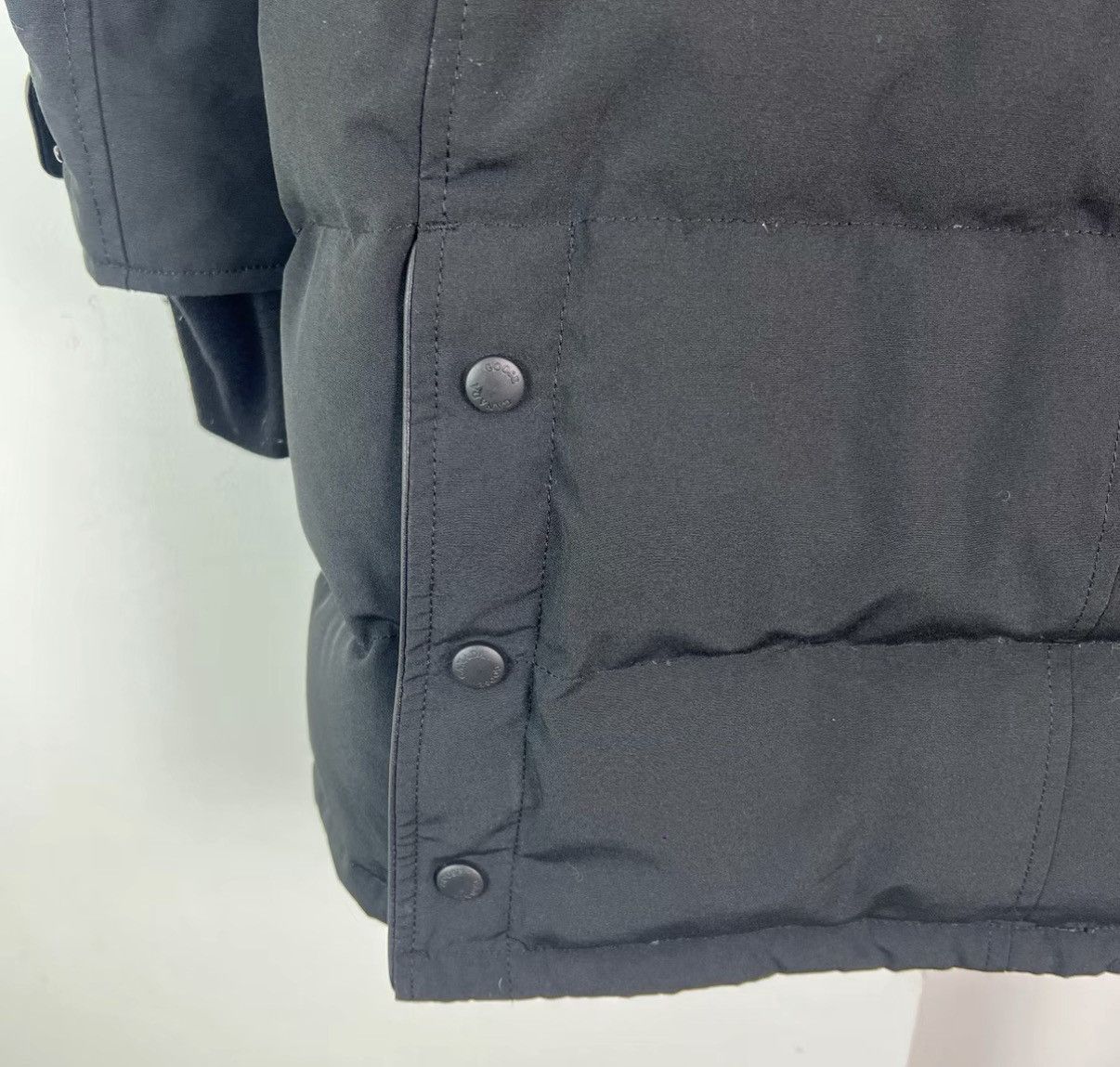 Canada Goose Canada Goose / Black Button Parka Down Jacket K12 Size XS / US 0-2 / IT 36-38 - 8 Thumbnail