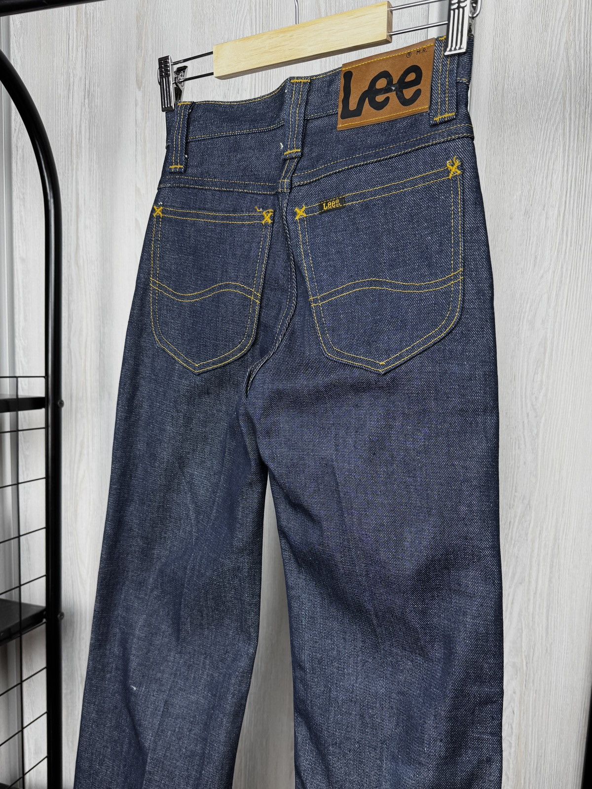 Lee Lee vintage 70s raw indigo blue flared wide jeans boot cut Size 26" / US 2 / IT 38 - 2 Thumbnail