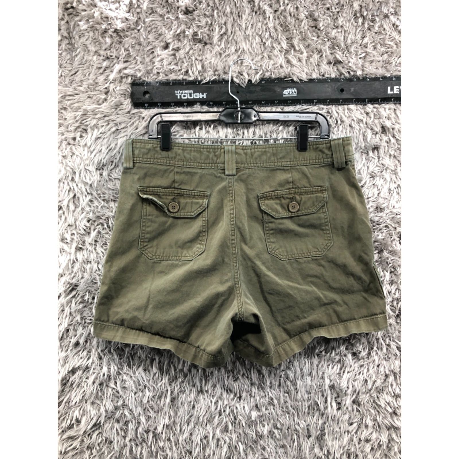 Lee Lee Cargo Shorts Womens Size 16 Mid Rise Medium Green Hook Eye Casual 5-Pocket Design Cotton Regular Size 38" / US 16 / IT 52 - 6 Thumbnail
