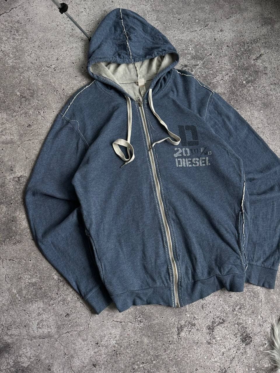 Diesel Vintage Diesel Y2K Avant Garde cotton zip hoodie Size US L / EU 52-54 / 3 - 4 Thumbnail