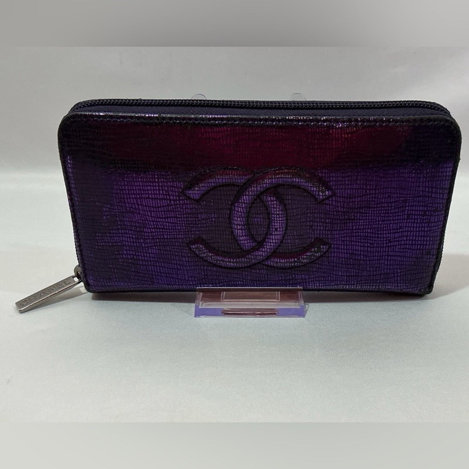 Chanel CHANEL Iridescent Purple Caviar Zip Lizard Embossed Wallet Size ONE SIZE - 2 Thumbnail