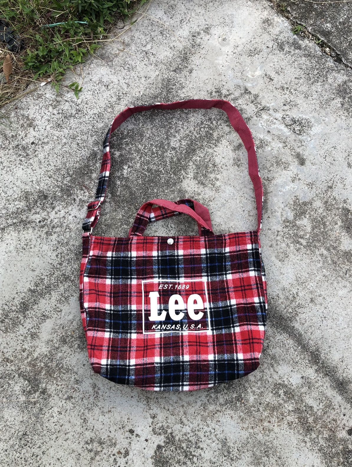 Lee LEE TWO WAY TOTEBAG/SLINGBAG Size ONE SIZE - 1 Thumbnail