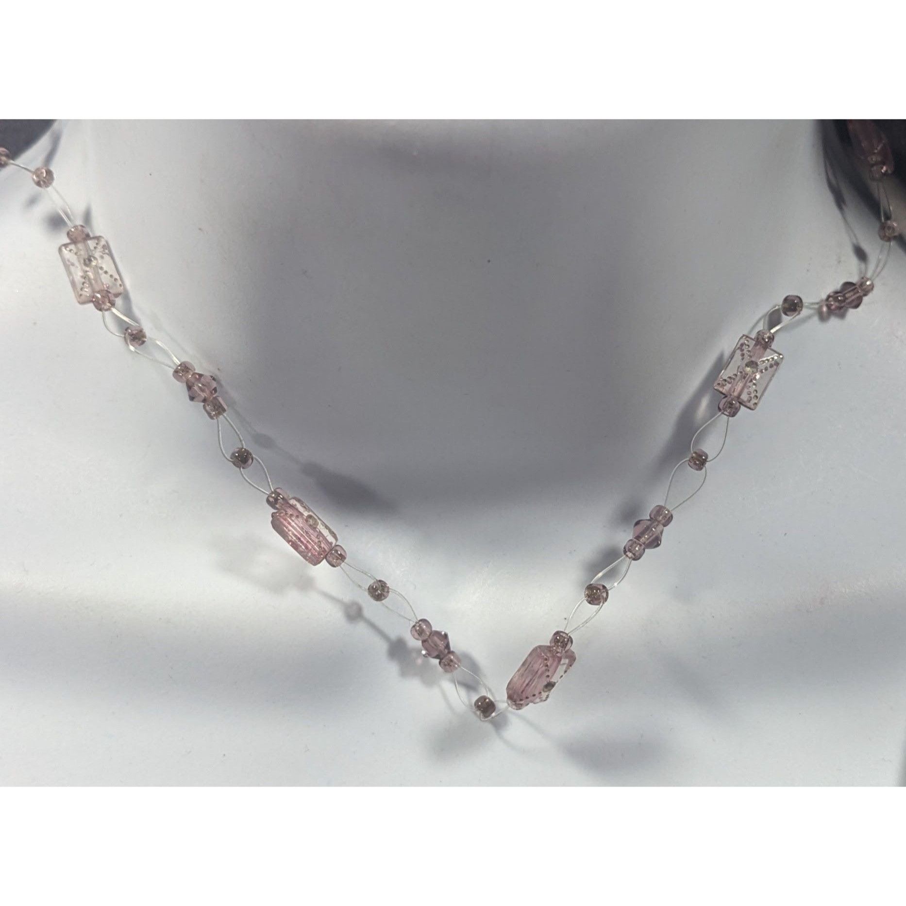 Other Handmade Coquette Minimalist Pastel Pink Beaded Choker Neckl Size ONE SIZE - 1 Thumbnail