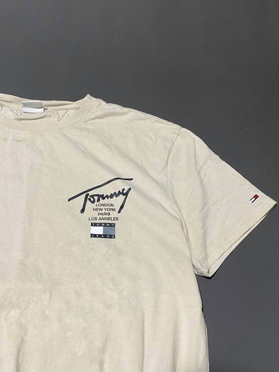Tommy Hilfiger Tommy Jeans TJM REG TOMMY SIGN CITY TEE EXT Size US XL / EU 56 / 4 - 2 Thumbnail