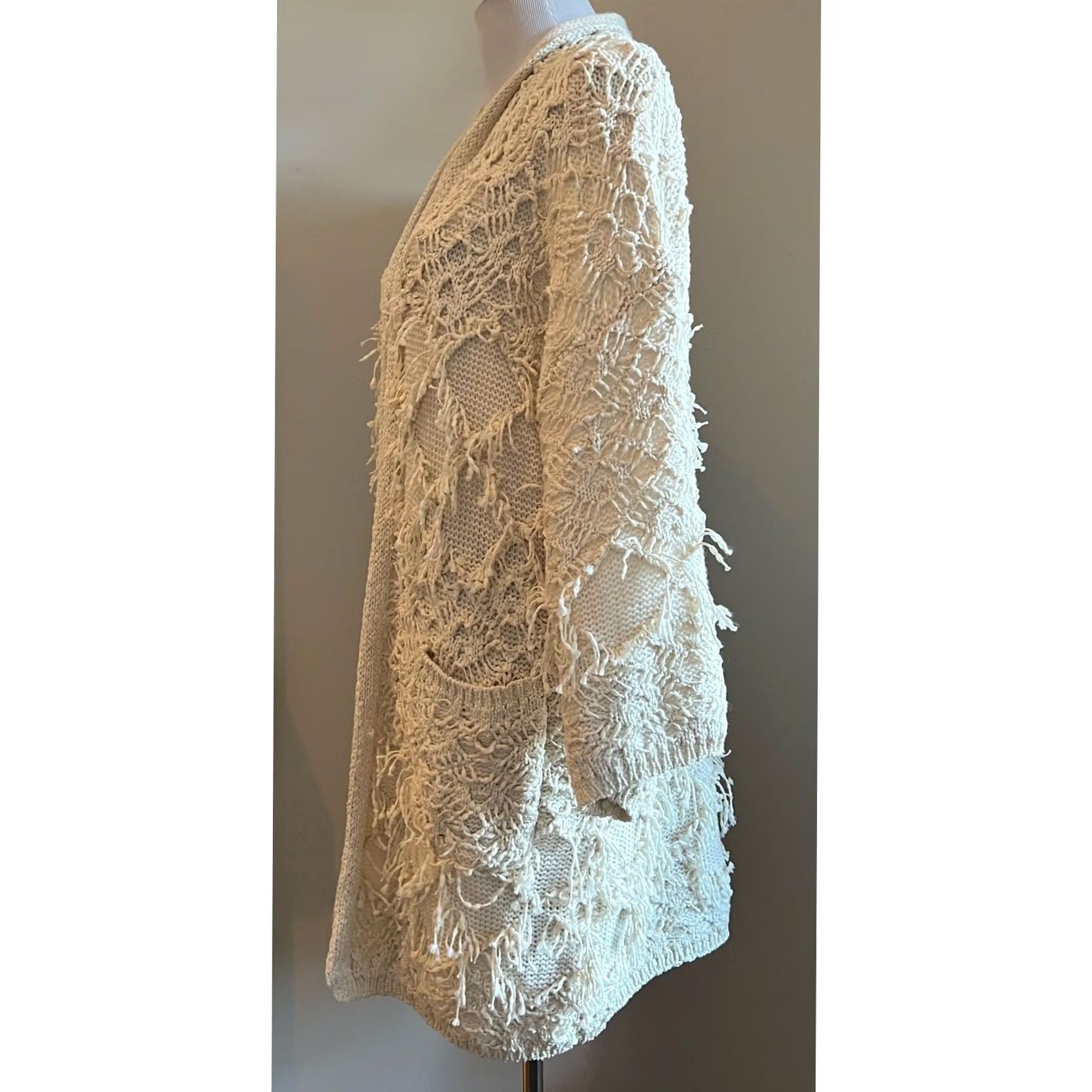 Anthropologie Anthropologie Akemi Kin IONE Cardigan Kimono Fringe Cream Ivory One Size Bohemian Open Pockets Sweater Womens Size ONE SIZE - 6 Thumbnail