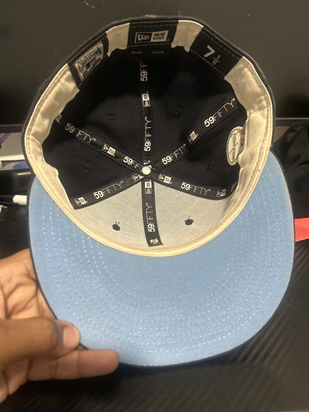 New Era 59Fifty New York Yankees fitted size 7 1/8 Size ONE SIZE - 2 Thumbnail