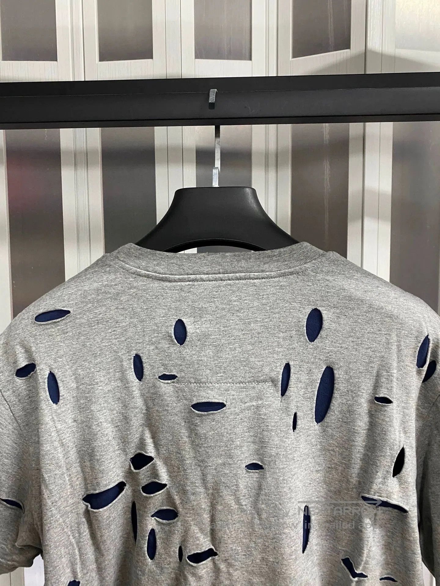 Givenchy givenchy distressed layered short sleeve t-shirt. Size US XXS / EU 40 - 5 Thumbnail