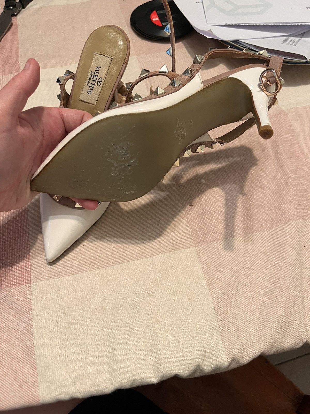 Valentino VALENTINO GARAVANI ROCKSTUD PATENT- LEATHER MULE HEELS Size US 6 / IT 36 - 4 Thumbnail