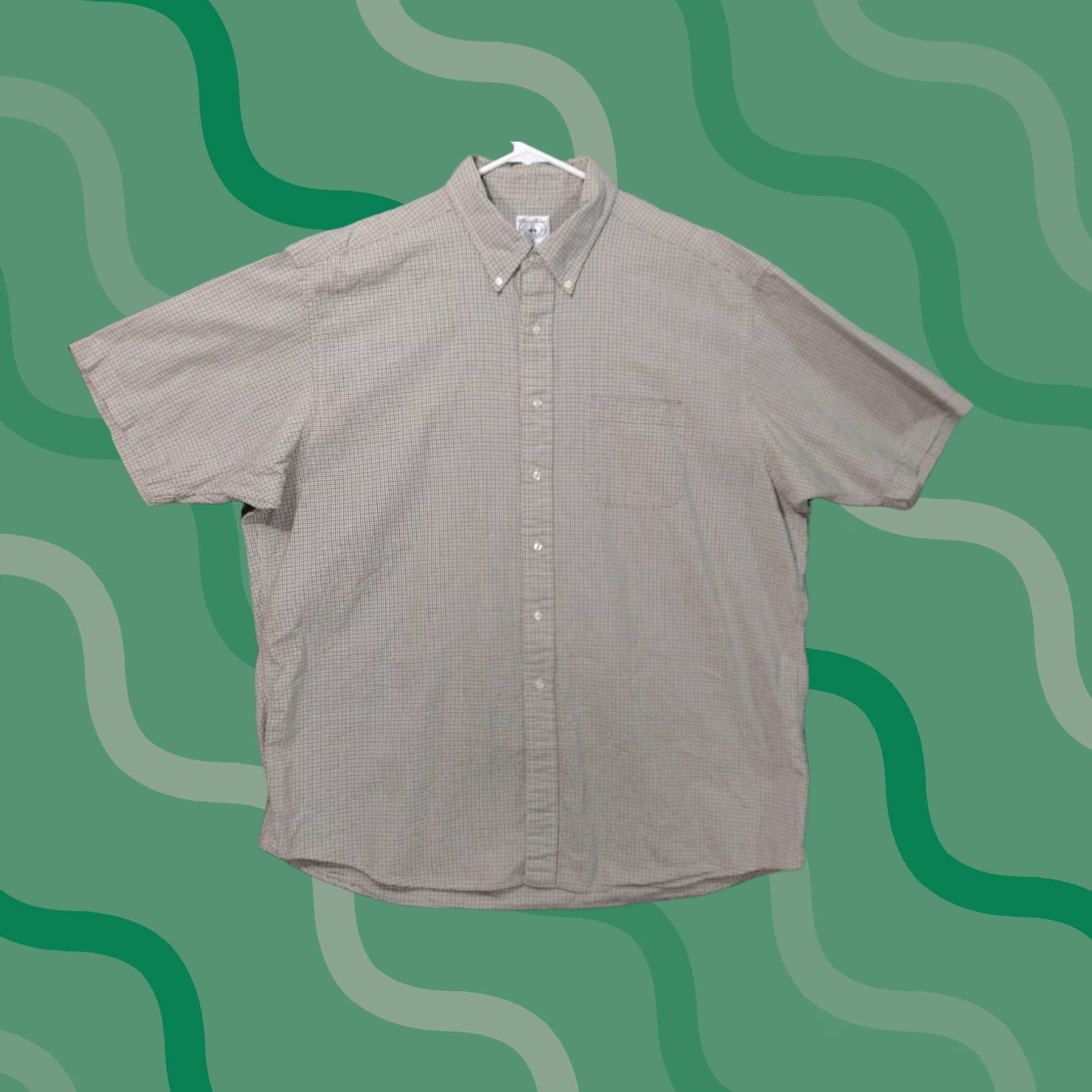 Brooks Brothers Brooks Brothers Shirt Mens XL Beige Plaid Seersucker Short Sleeve Button Down Size US XL / EU 56 / 4 - 1 Thumbnail