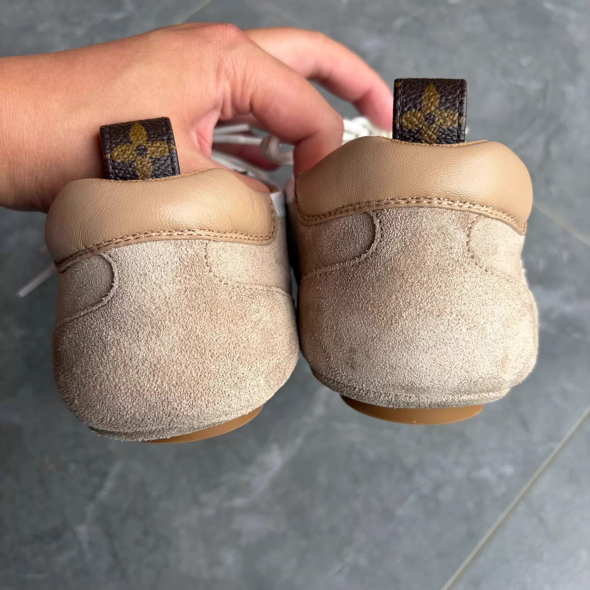 Louis Vuitton LV Women's New Sneakers 37 Size US 6.5 / IT 36.5 - 3 Thumbnail