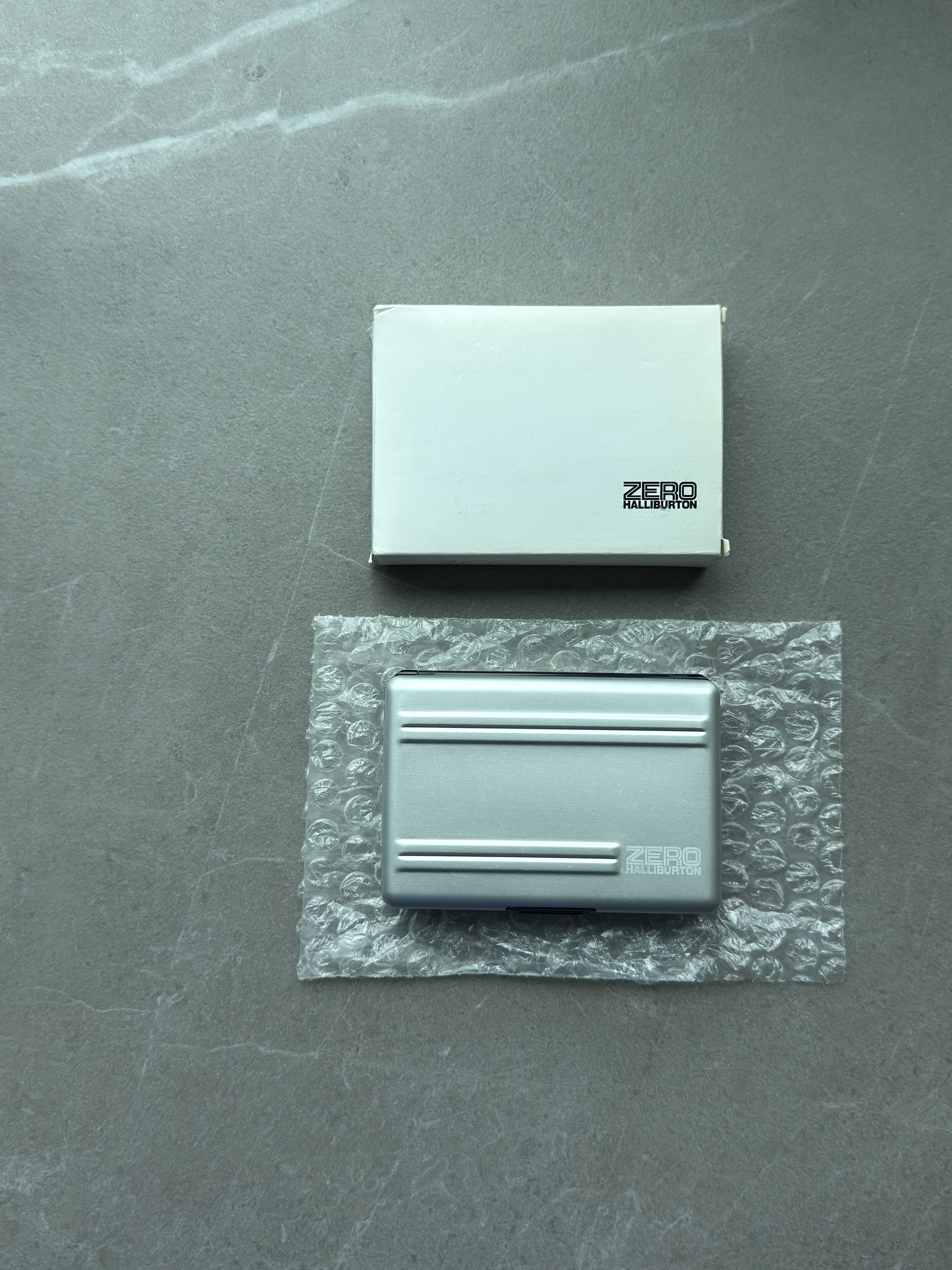 Other Zero Halliburton USA Aluminium Card Holder Cigarette Box Size ONE SIZE - 1 Thumbnail