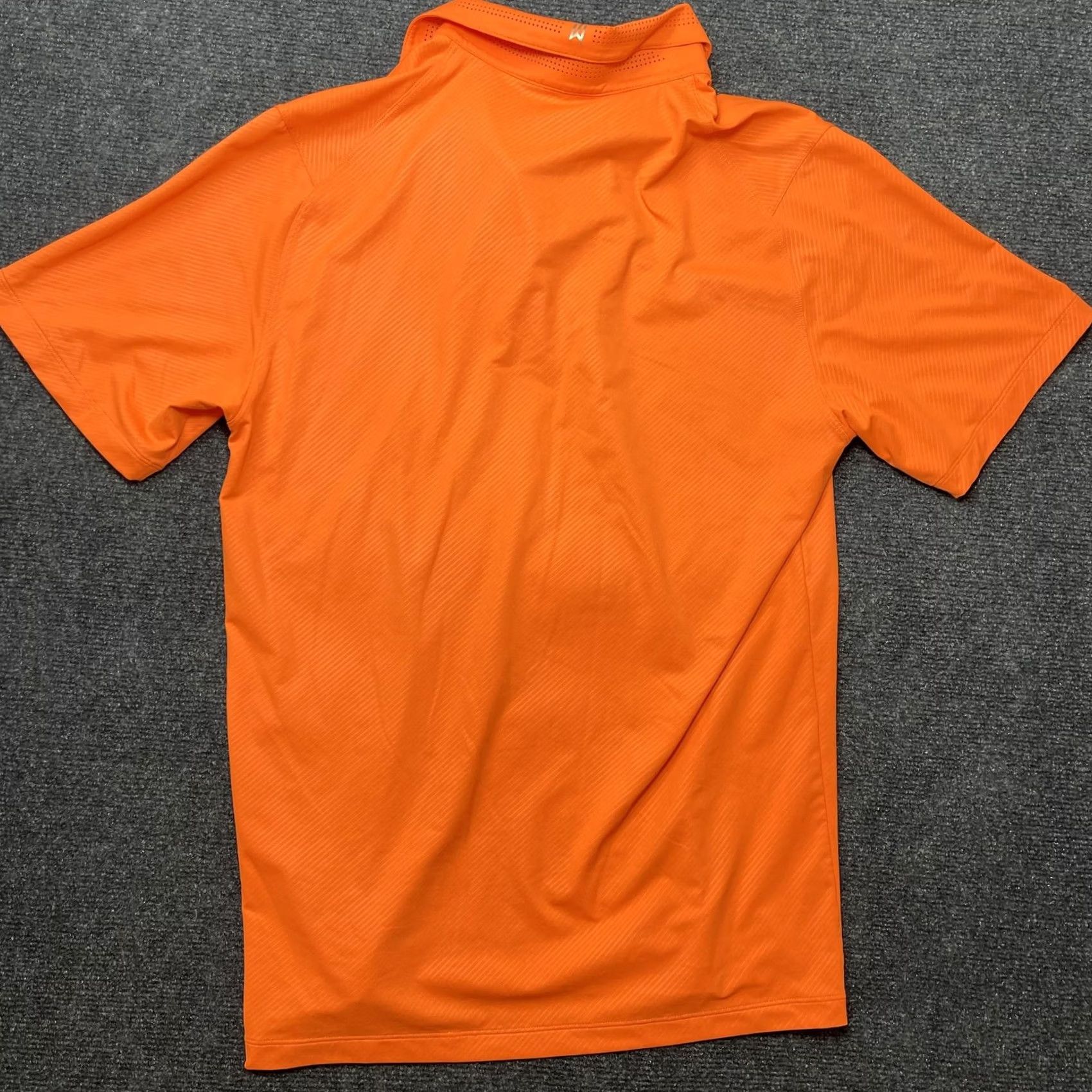 Nike Nike Polo Shirt Mens Small Orange Tiger Woods Dri-FIT Golf Short Sleeve Polo Shirt Mens Small Orange Tiger Woods Collection Dri-FIT Size US S / EU 44-46 / 1 - 6 Thumbnail