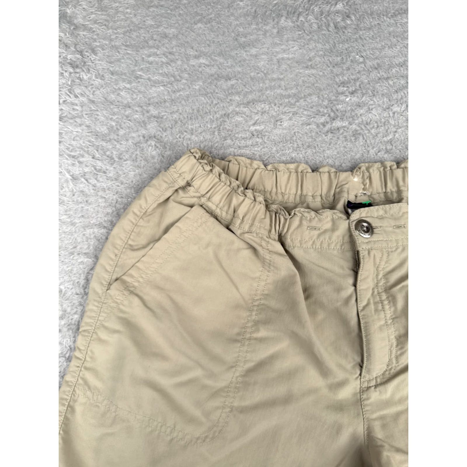 Patagonia Patagonia Shorts Womens 8 Beige Khaki Nylon Elastic Waist Bermuda Casual Activewear Travel Hiking Camp Size 30" / US 8 / IT 44 - 4 Thumbnail