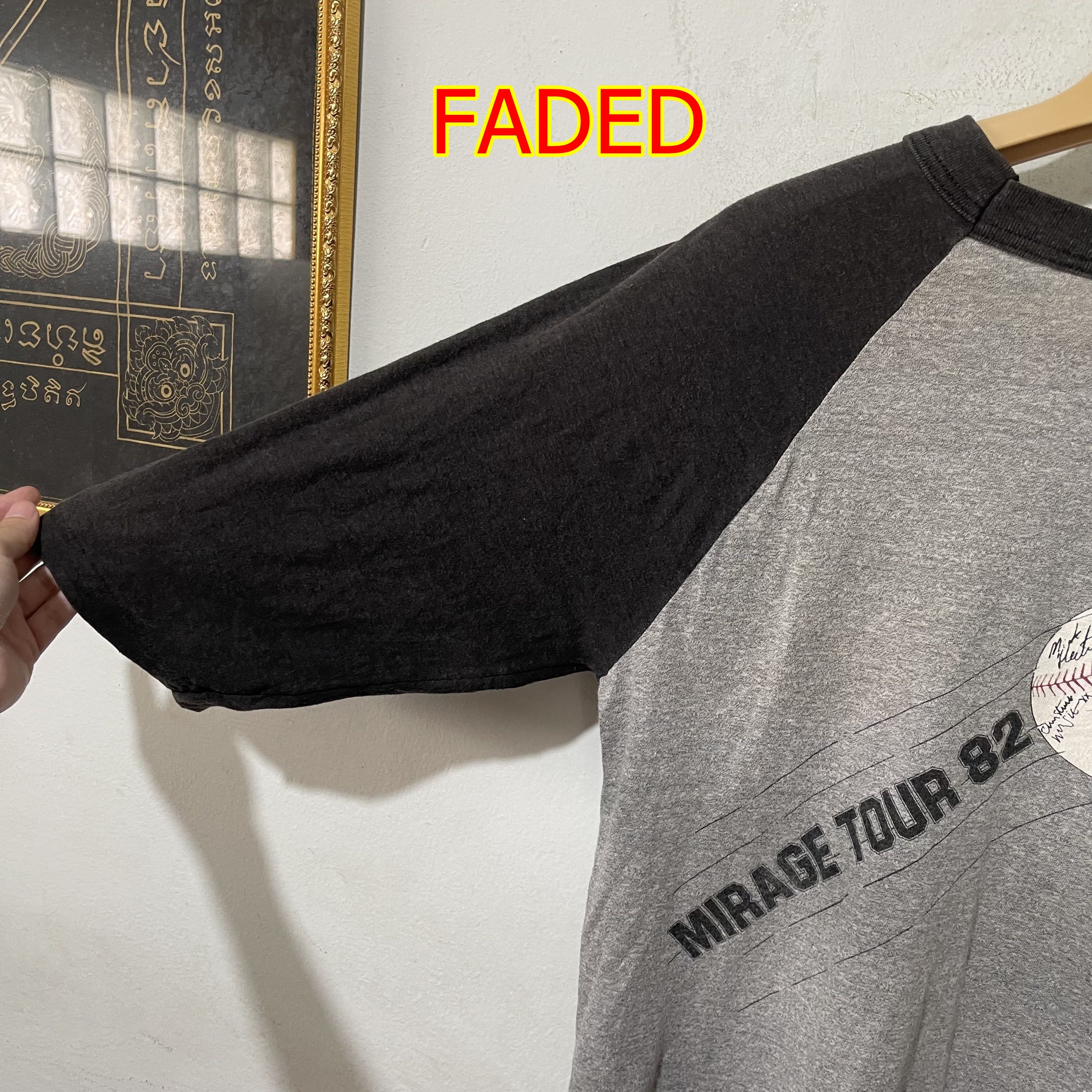Band Tees Vintage 1982 Fleetwood Mac Raglan Baseball T-Shirt Size US XS / EU 42 / 0 - 11 Thumbnail
