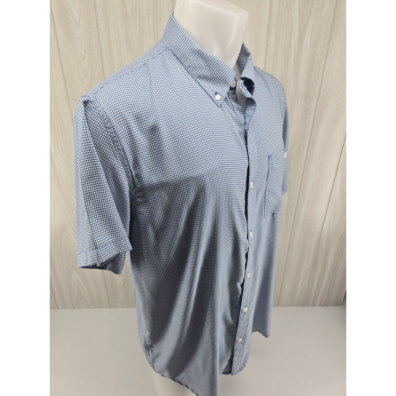Mountain Khakis VINTAGE Mountain Khakis Blue Checker Polyester Short Sleeve Button Up Shirt XL Classic Shirt Mens Blue Checker 90s Outdoor Fashion Size US XL / EU 56 / 4 - 7 Thumbnail