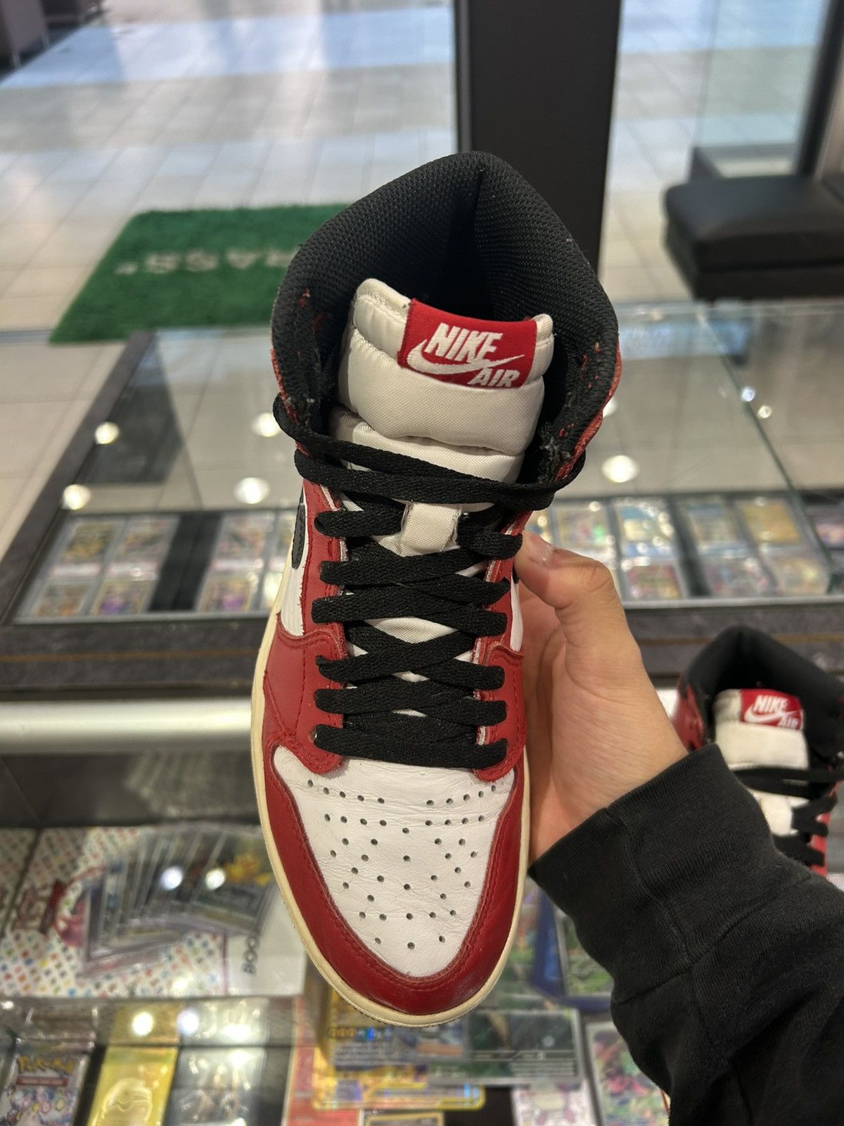 Jordan Brand Jordan 1 chicago 2015 Size US 8 / EU 41 - 8 Thumbnail