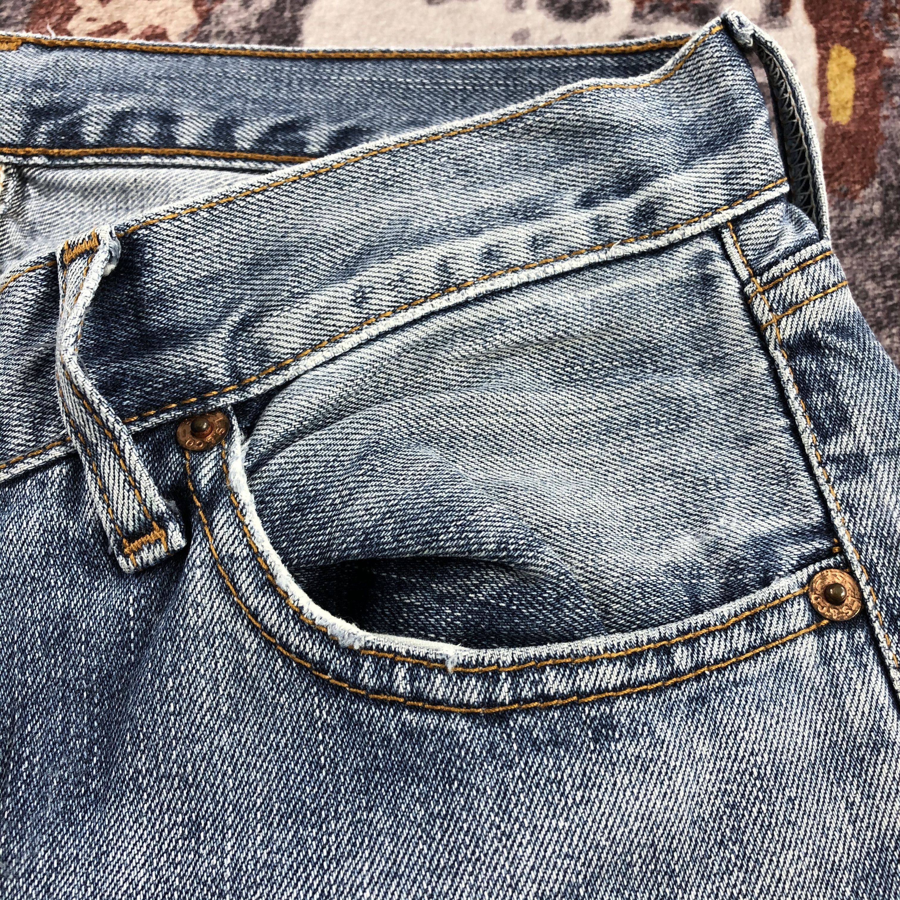 Levi's × Vintage 90s Vintage Light Wash Levis Jeans-JM2751 Size US 30 / EU 46 - 11 Thumbnail