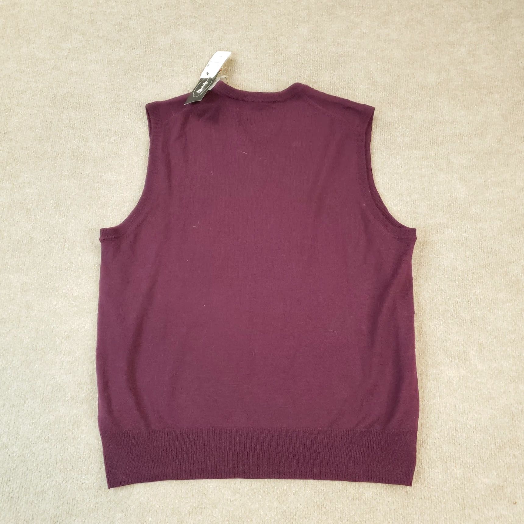 Saks Fifth Avenue Saks Fifth Avenue Mens Large Sweater Vest Purple V Neck Pullover Size US L / EU 52-54 / 3 - 7 Thumbnail