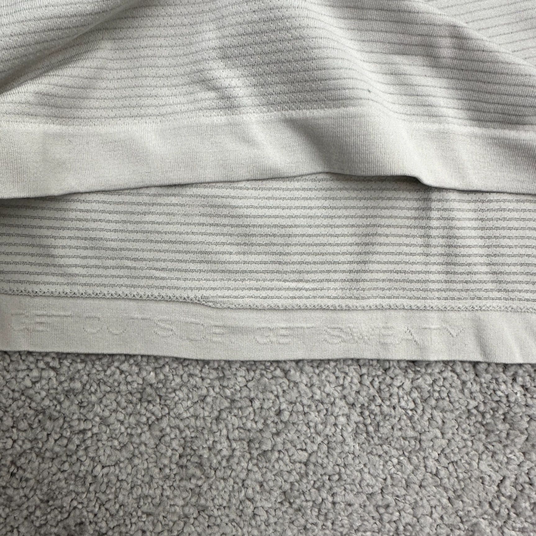 Lululemon LULULEMON Athletic T-Shirt Women Medium Gray Crew Neck Short Sleeve Activewear Athleisure Size M / US 6-8 / IT 42-44 - 7 Thumbnail
