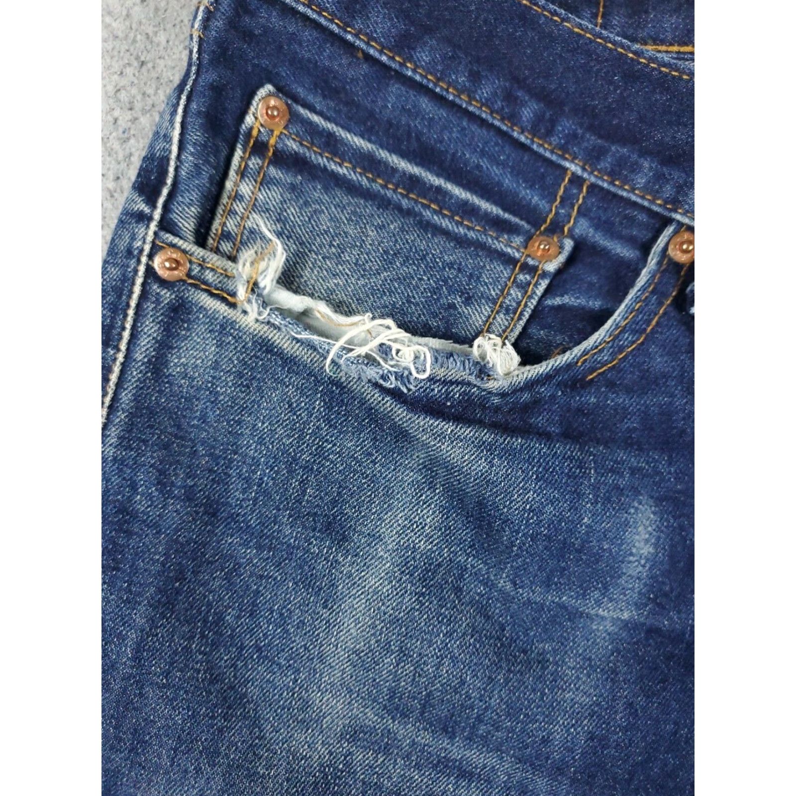 Levi's Levis 505 Jeans Mens 38x30 Blue Straight Leg Denim Pants Casual Regular Fit Size US 38 / EU 54 - 7 Thumbnail