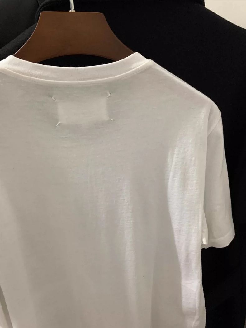 Maison Margiela Maison Margiela SS15 Season Margilla Collage Art Short Sle Size US S / EU 44-46 / 1 - 3 Thumbnail