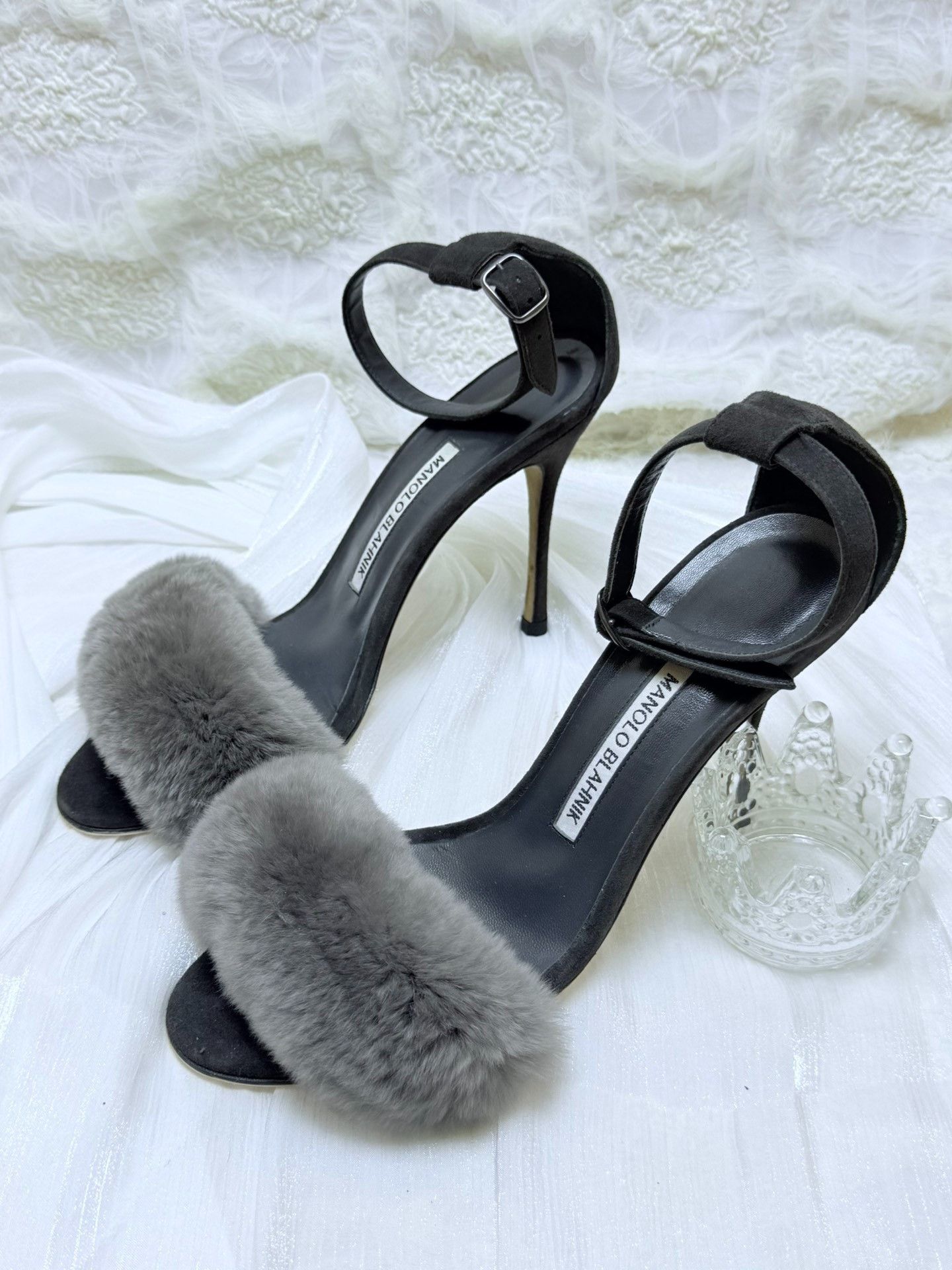 Manolo Blahnik Manolo Blahnik Black Sandals us_7-5 Women Size US 7.5 / IT 37.5 - 1 Thumbnail