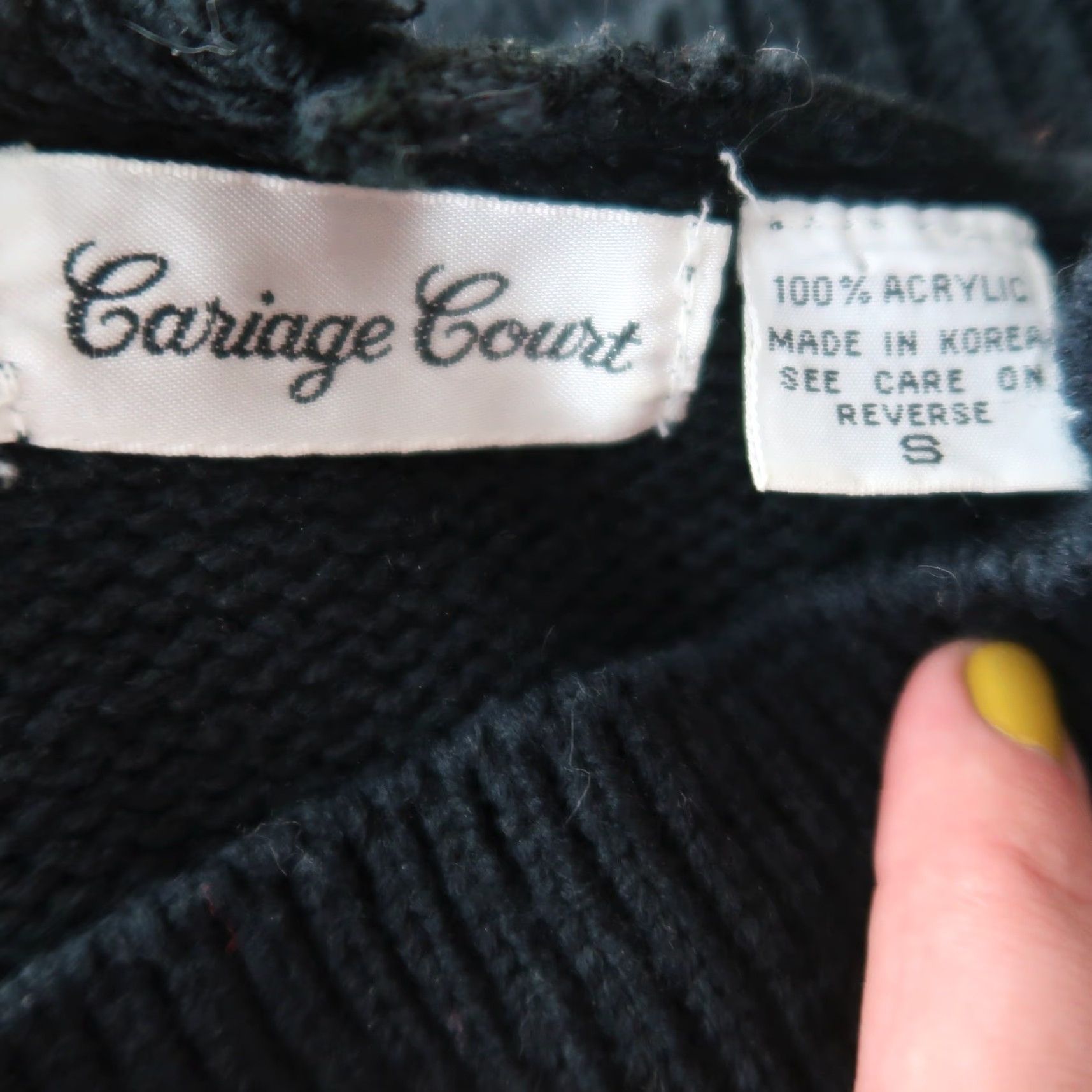 Vintage VINTAGE Carriage Court Sweater S Black Daisy Floral Embroidered 80s Size S / US 4 / IT 40 - 6 Thumbnail