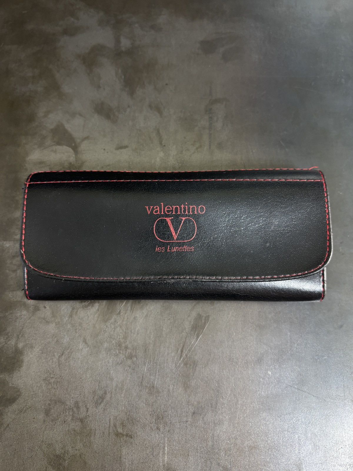 Valentino 1980s Vintage Valentino Sunglasses Metal Aviator 5419 Case Size ONE SIZE - 7 Thumbnail