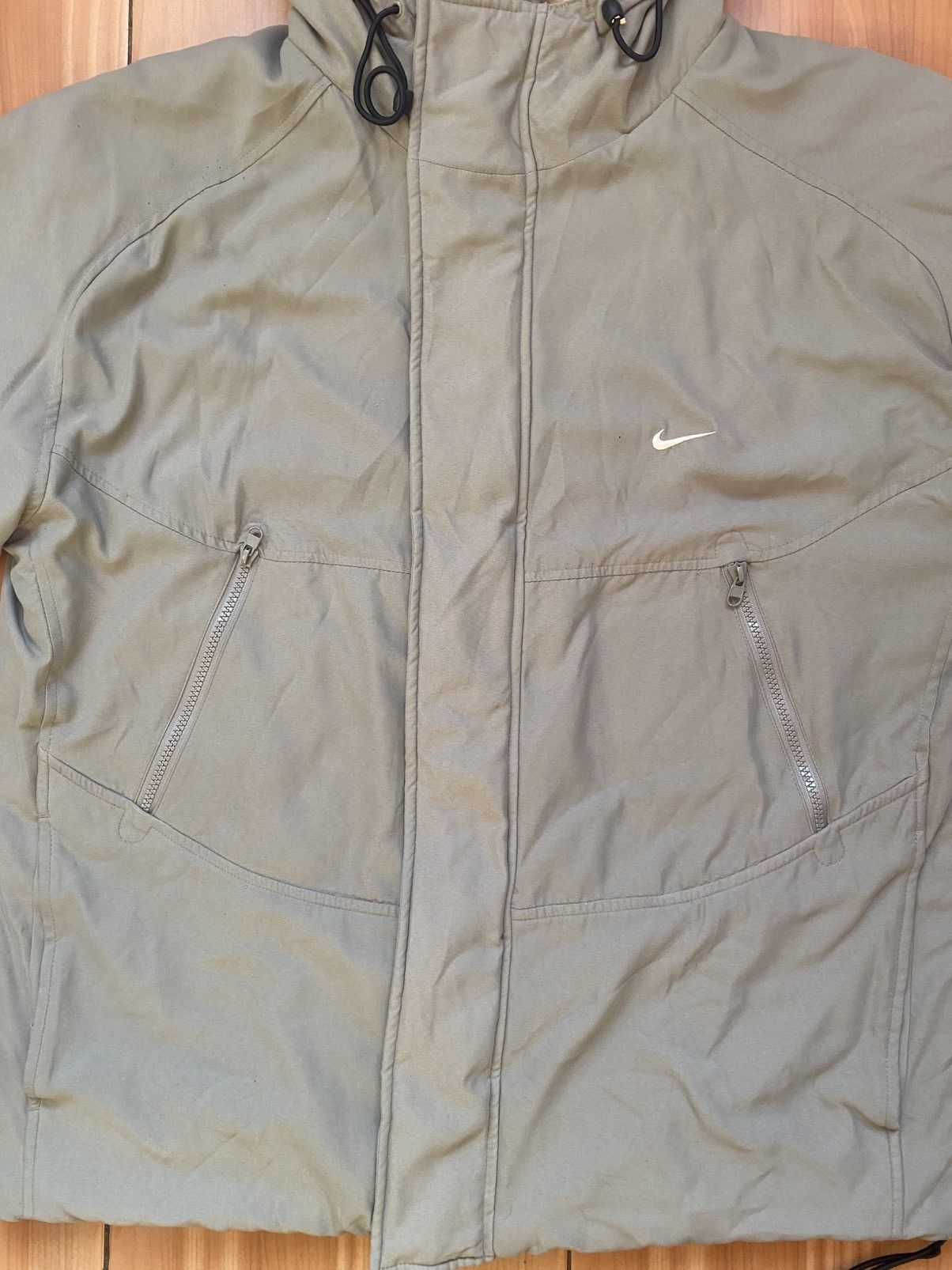 Nike Early 00's NIKE Classic Grey Mini Logo Puffer Jacket Size US L / EU 52-54 / 3 - 3 Thumbnail