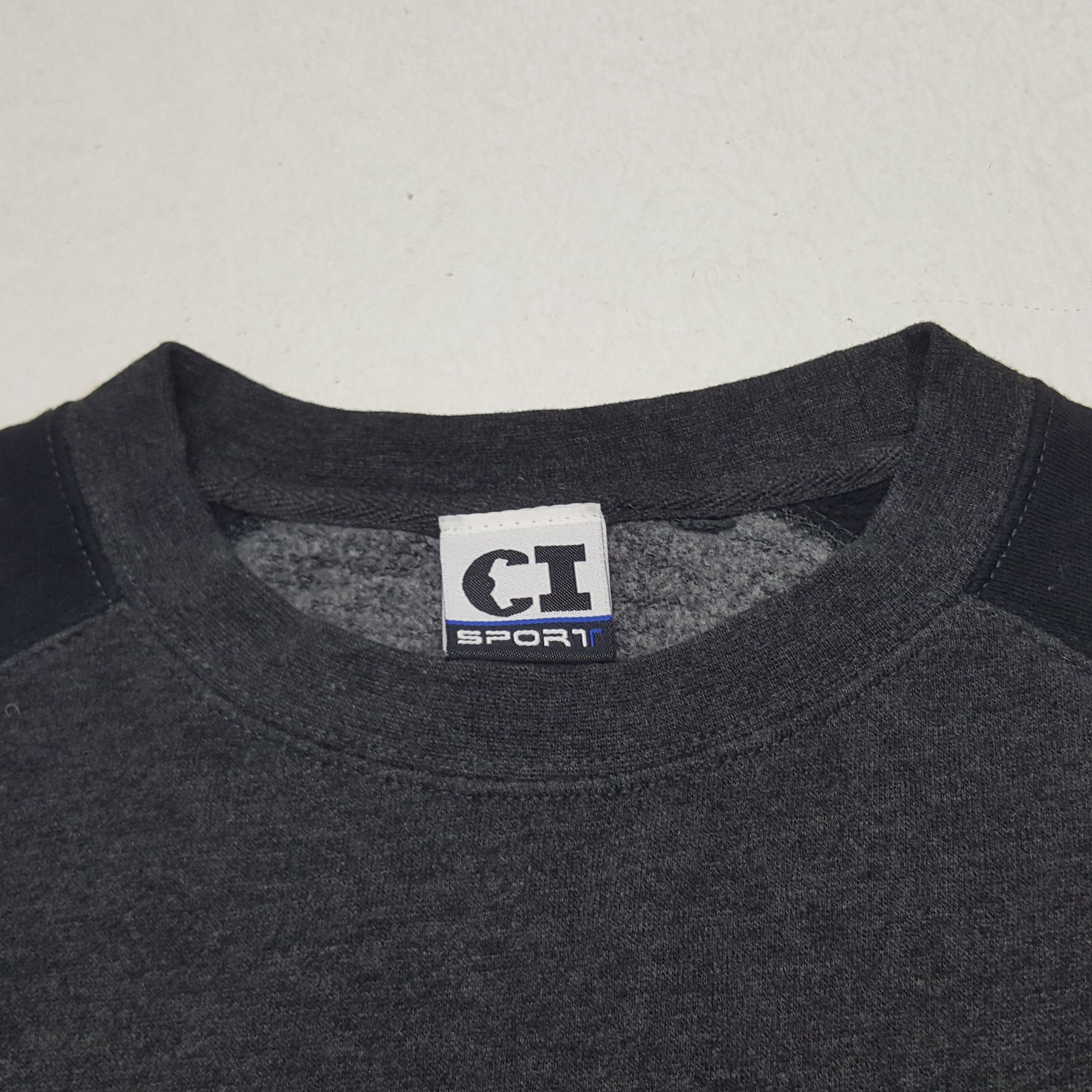 Vintage Vintage RHS Ridgewood High School Sweatshirt C247N18 Size US M / EU 48-50 / 2 - 4 Thumbnail