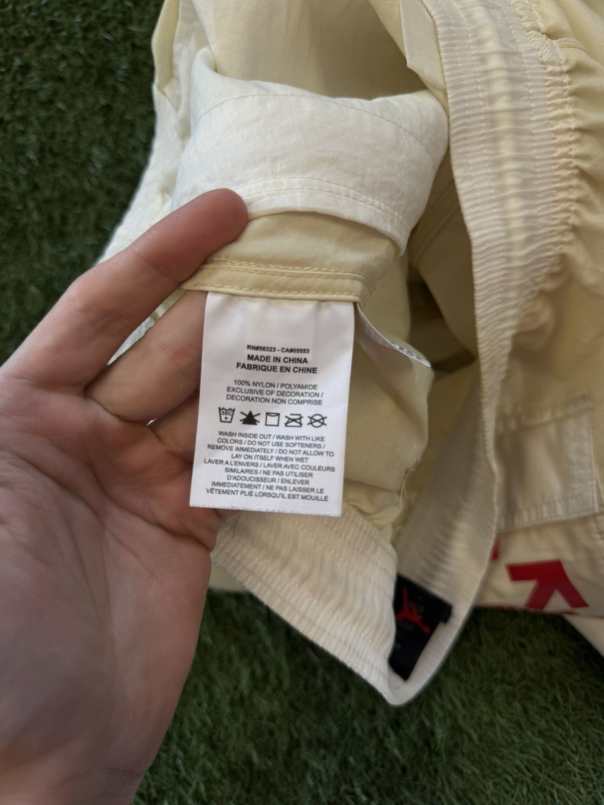 Jordan Brand × Off-White Off White Jordan Cream Sail Sweatpants Size Large Size US 33 - 8 Thumbnail