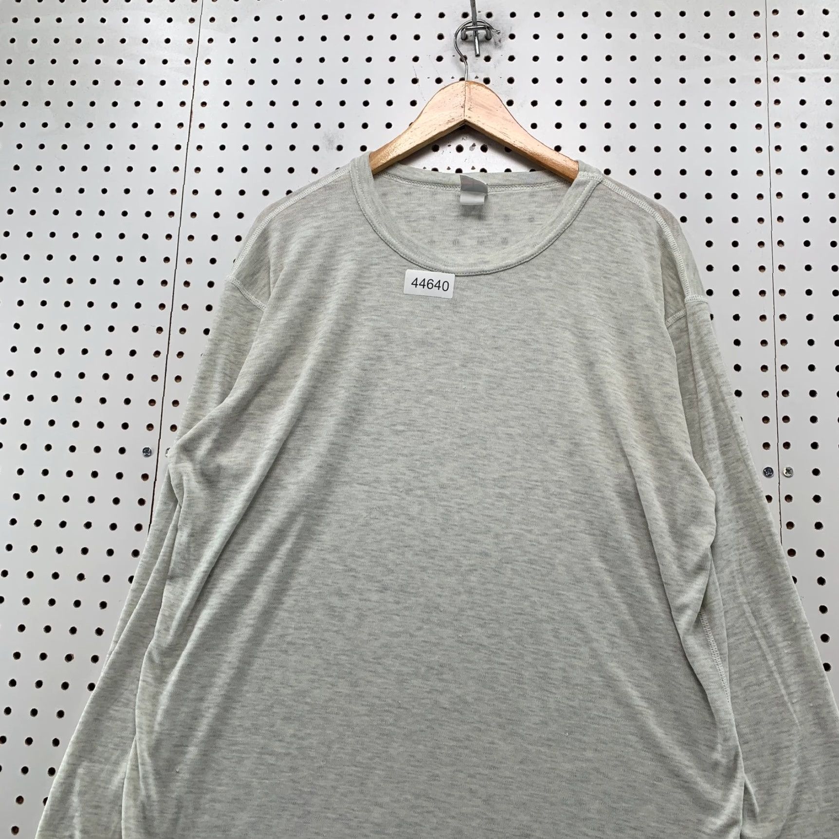 Patagonia Patagonia Capilene Shirt Mens XL Gray Long Sleeve Base Layer Made USA Size US XL / EU 56 / 4 - 2 Thumbnail