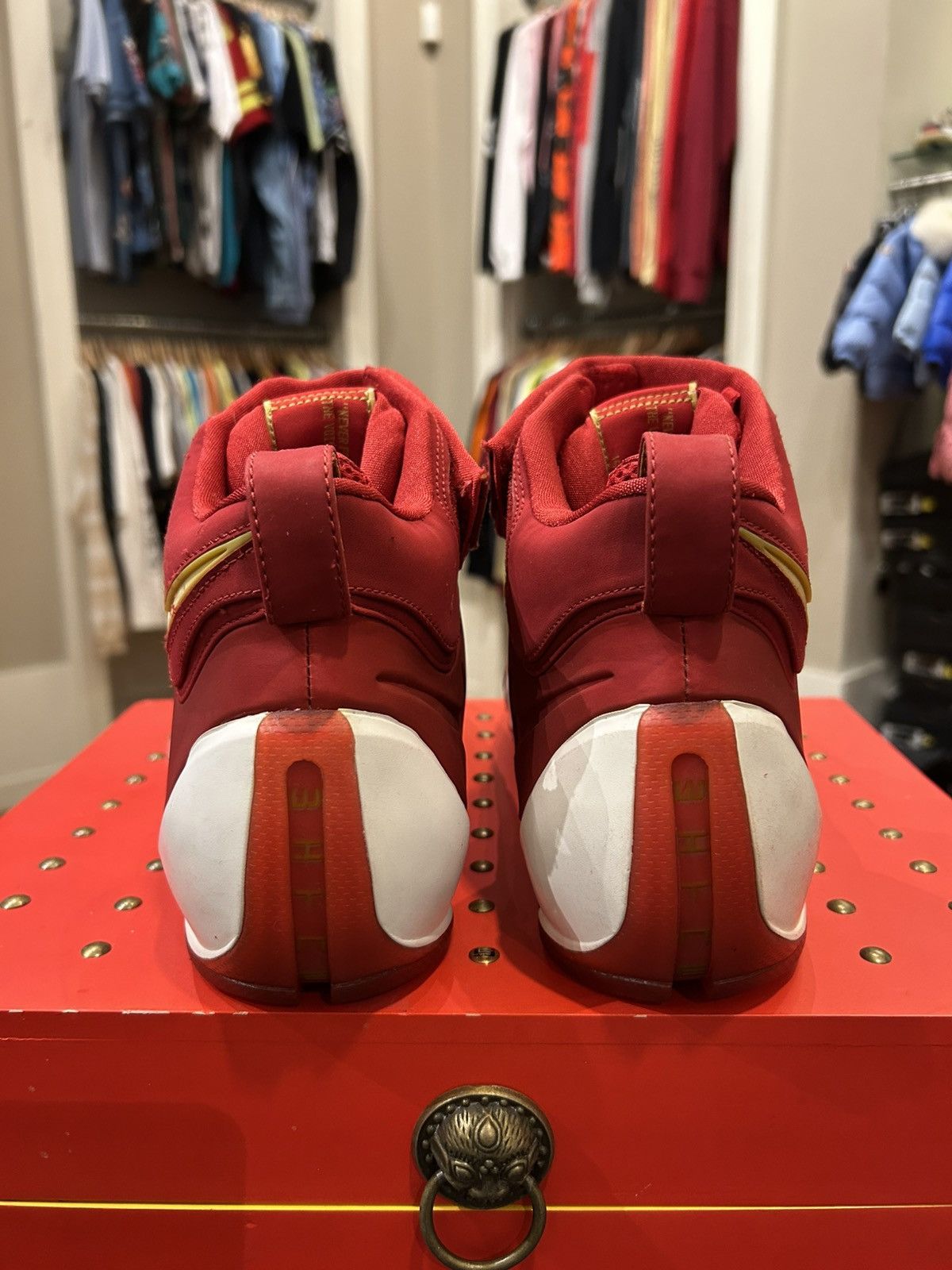 Nike Lebron 4 ‘China’ Special Wooden Box Size US 9 / EU 42 - 3 Thumbnail