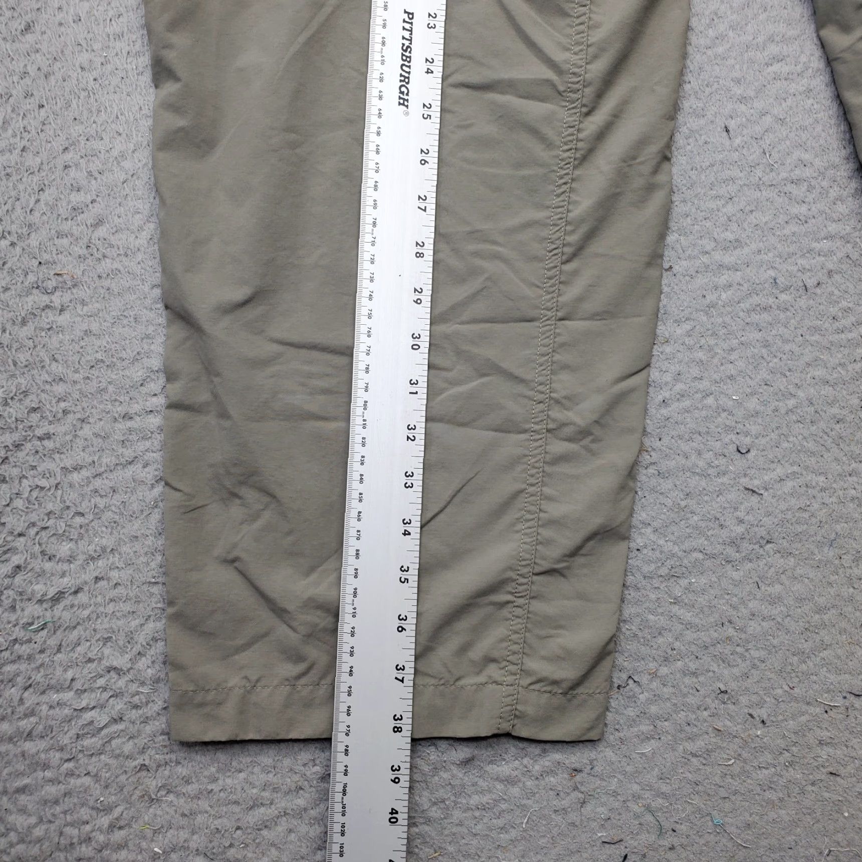 Vintage Columbia Mens XL Green Convertible Cargo Pants Slim? No, Regular Cargo Pants Mens XL Green Columbia Cargo Pants Mens XL Green Streetwear Outdoors Size US 36 / EU 52 - 4 Thumbnail