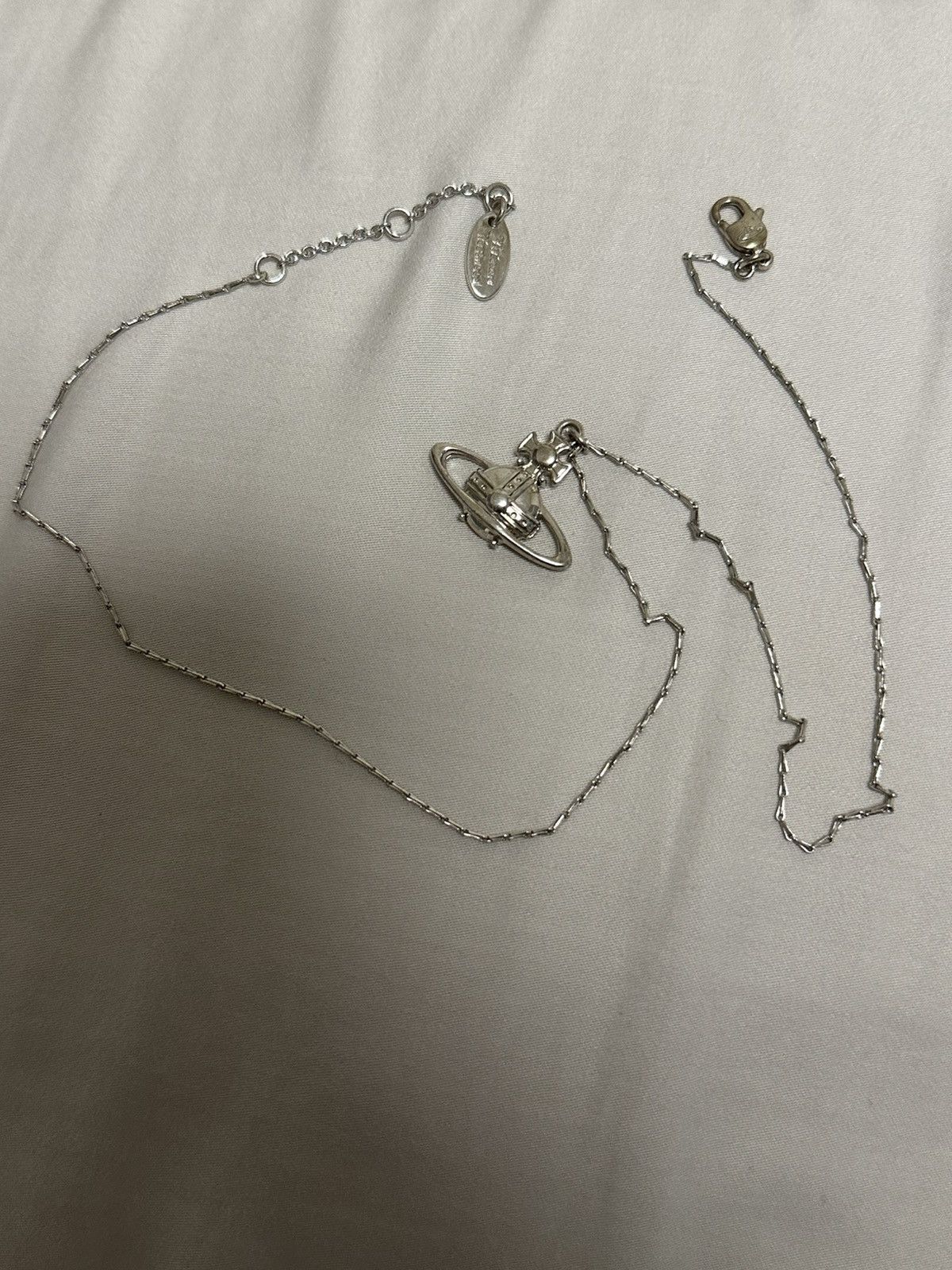 Vivienne Westwood VIVIENNE WESTWOOD Silver Orb Charm Chain Link Necklace Size ONE SIZE - 7 Thumbnail