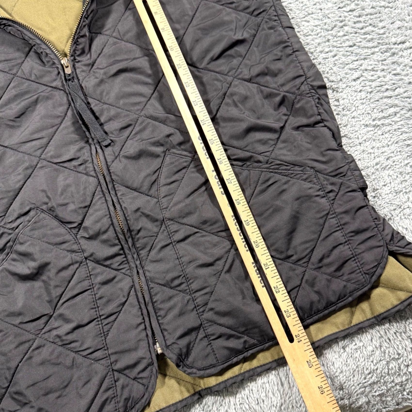 J.Crew J.Crew Sussex Quilted Vest Black Olive Green Lining Size M Full Zip Size US M / EU 48-50 / 2 - 6 Thumbnail