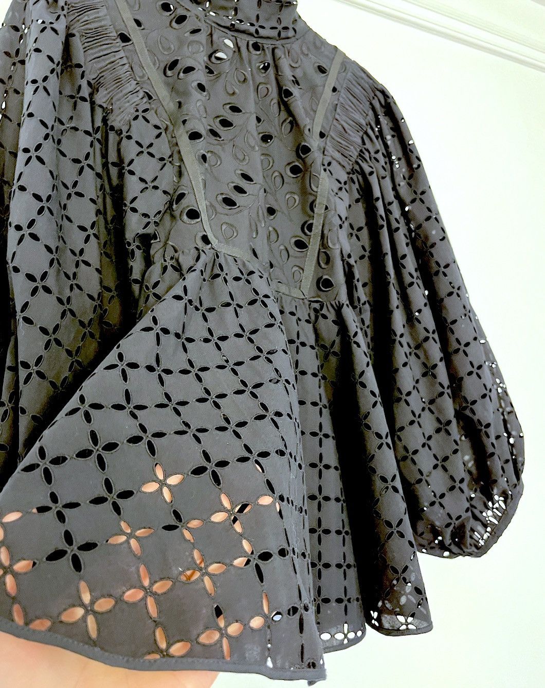 Rochas Rochas Black Lace Embroidery Blouse Size S / US 4 / IT 40 - 7 Thumbnail