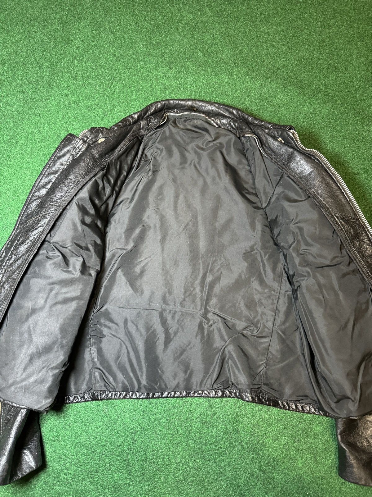 Vintage Vintage 60s 70s Leather Biker Cafe Racer Serval Jacket Size US M / EU 48-50 / 2 - 3 Thumbnail