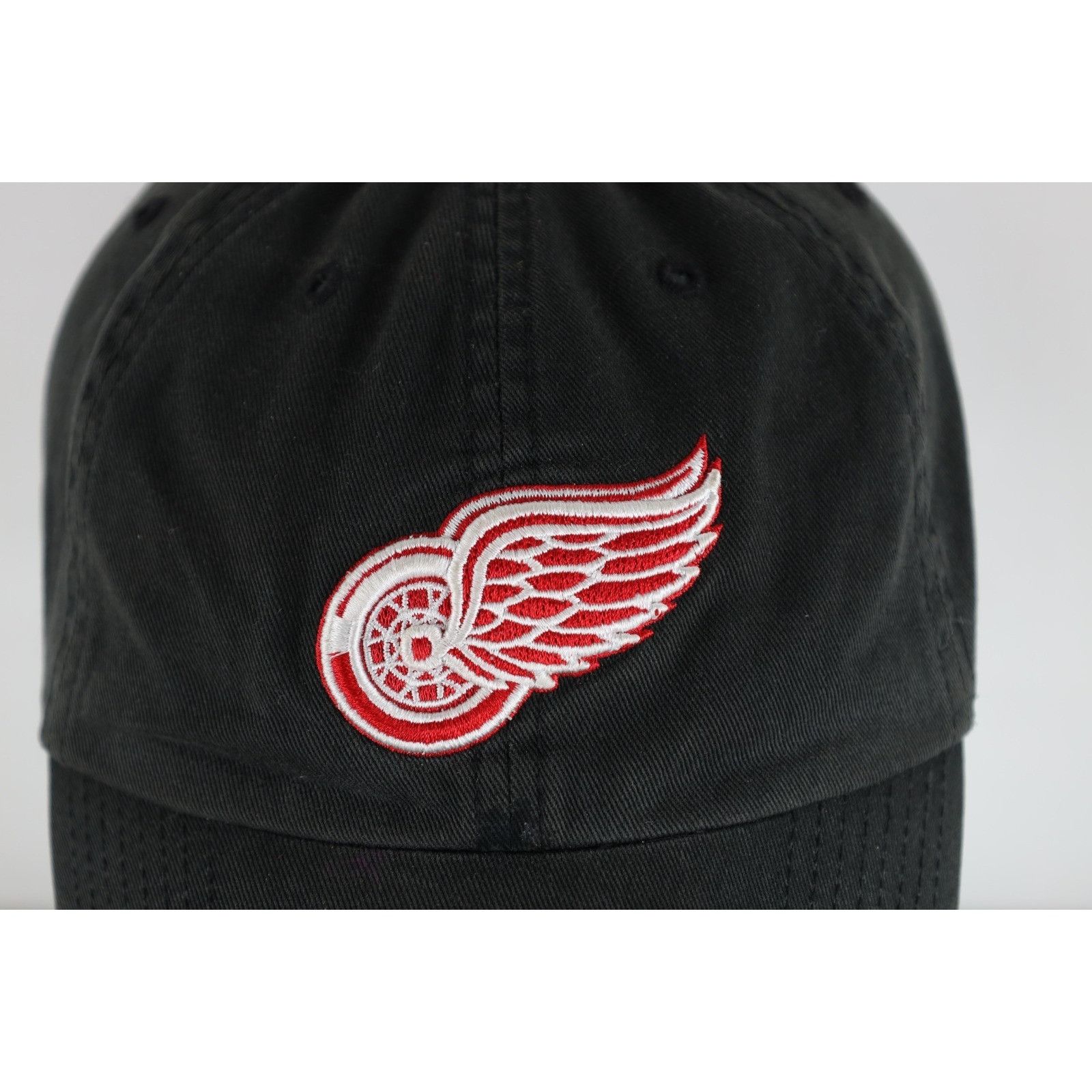 Vintage Vintage Faded Spell Out Detroit Red Wings Hockey Hat Size ONE SIZE - 2 Thumbnail