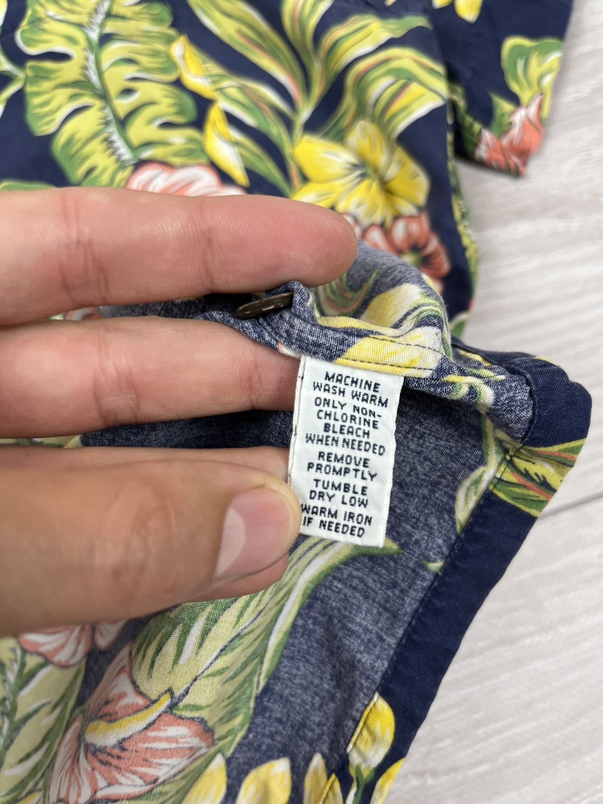 Polo Ralph Lauren Polo Ralph Lauren Vintage Hawaiian Floral Print Button Shirt Size US L / EU 52-54 / 3 - 9 Thumbnail