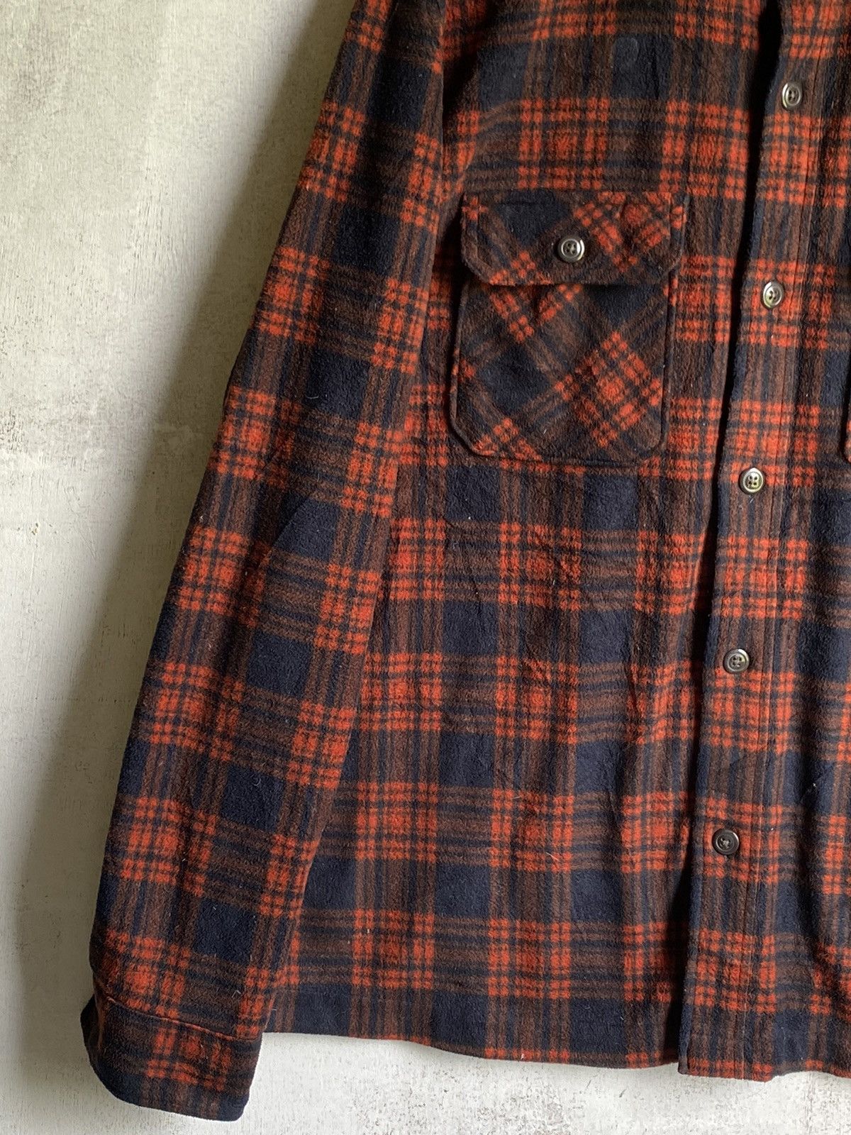 Uniqlo Uniqlo Shirt Button Size US XL / EU 56 / 4 - 6 Thumbnail