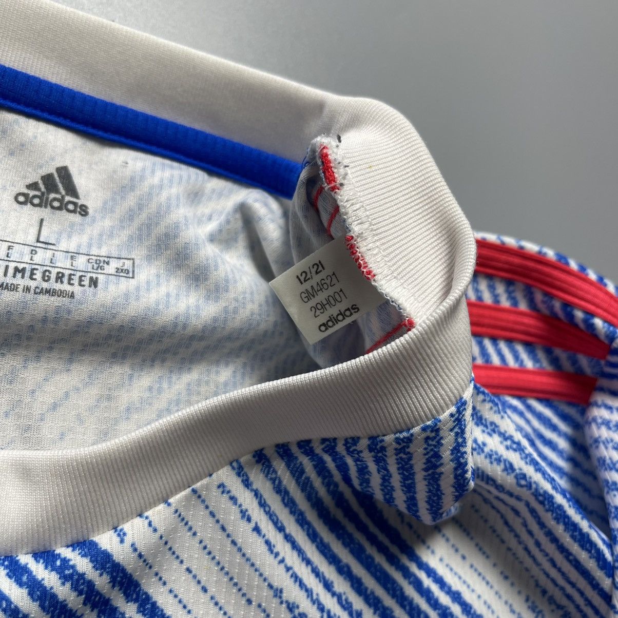 Adidas MANCHESTER UNITED ADIDAS 2021/2022 AWAY JERSEY #7 RONALDO Size US L / EU 52-54 / 3 - 6 Thumbnail