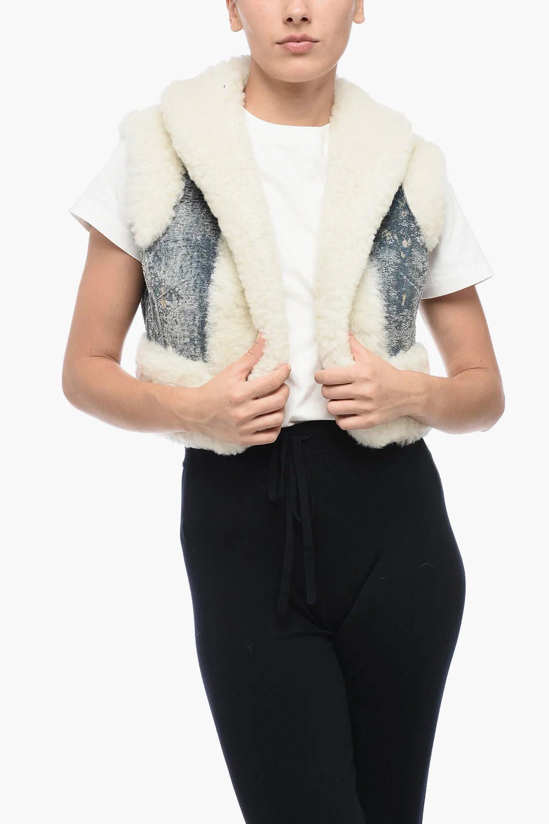 Dolce & Gabbana og1mm0426 Shearling Cropped-Fit Vest in Blue Size S / US 4 / IT 40 - 1 Thumbnail