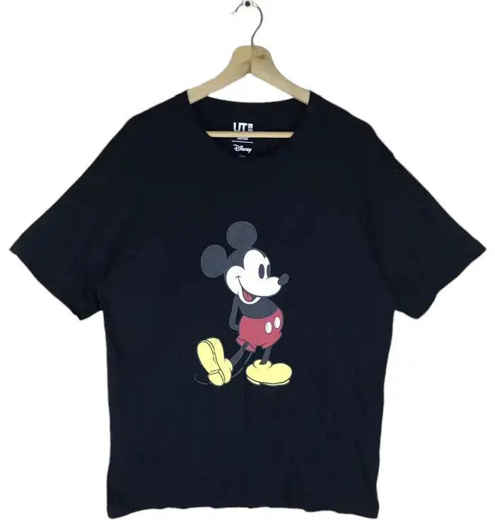 Disney Uniqlo X Disney Mickey Mouse Tshirts Size US XL / EU 56 / 4 - 1 Thumbnail