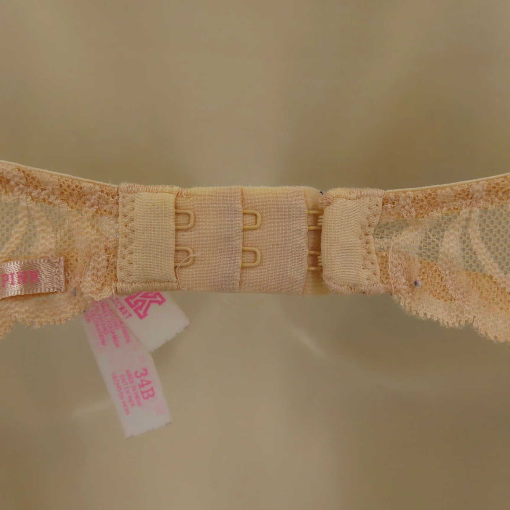 Victoria's Secret PINK Victoria's Secret 34B Push Up Bra Beige Floral Lace Underwire Padded Size ONE SIZE - 7 Thumbnail