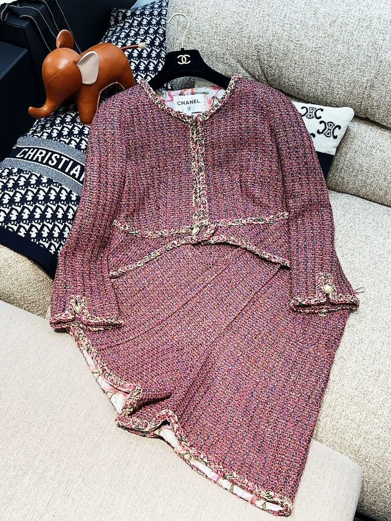 Chanel Chanel 19P pink mixed color pearl buckle tweed braided lon Size XS / US 0-2 / IT 36-38 - 2 Thumbnail