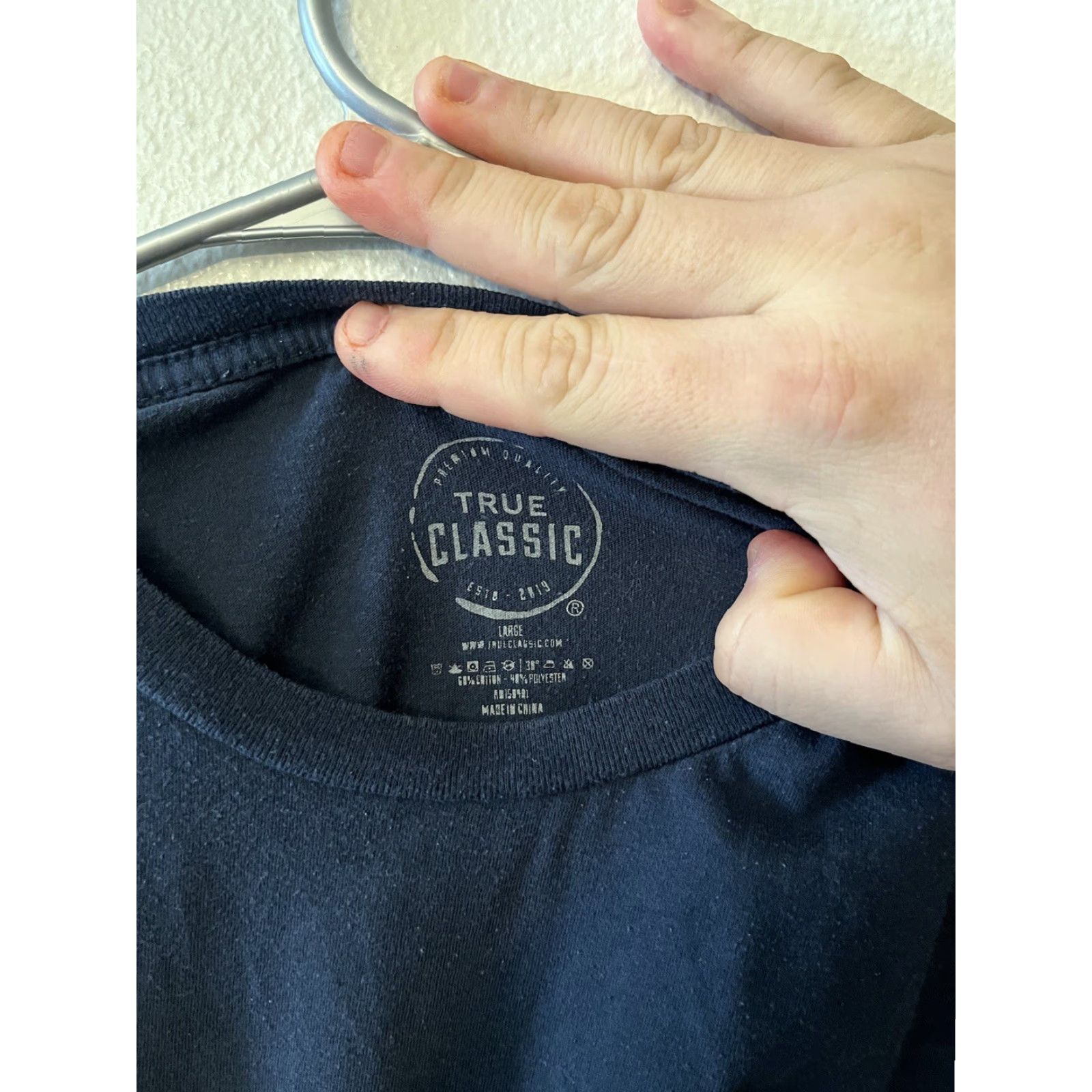 Vintage True Classic Shirt Mens Size Medium Navy Blue Short Sleeve Crew Neck Stretch Solid Basic Size US M / EU 48-50 / 2 - 2 Thumbnail